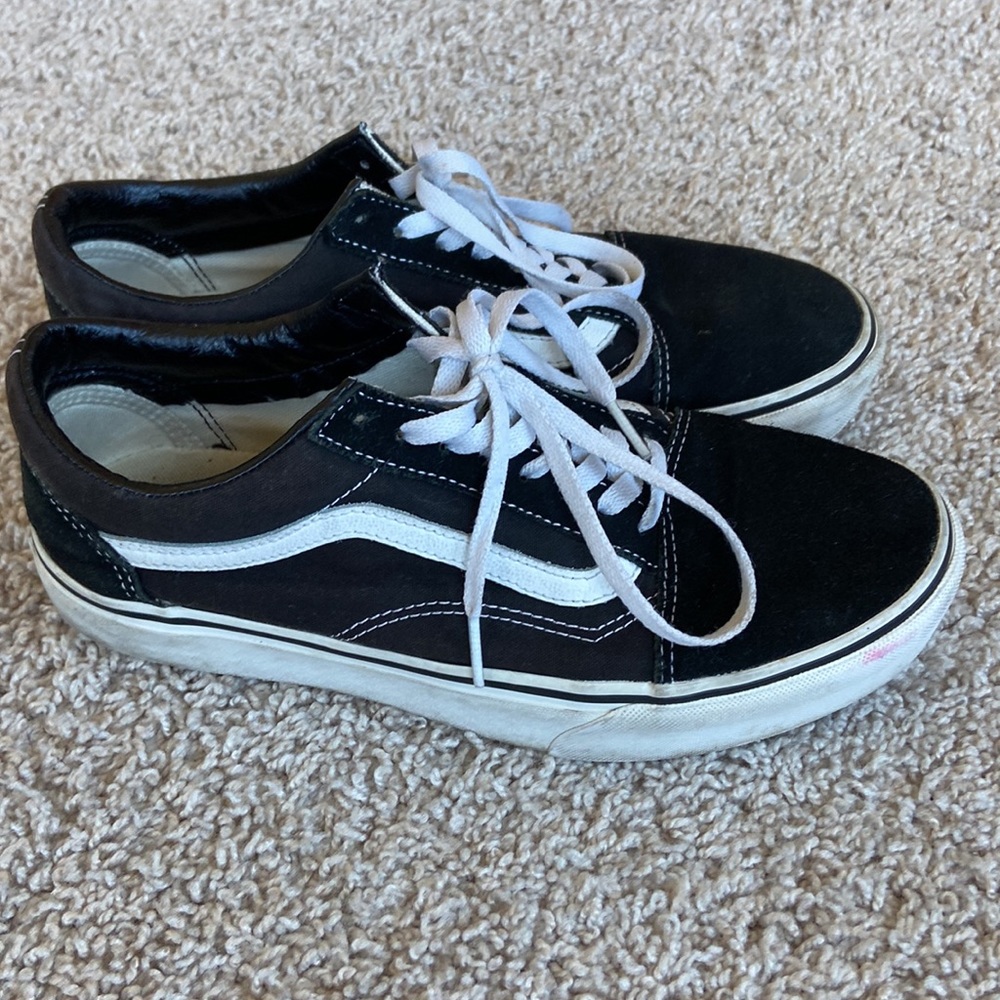 Vans - Picture 3 of 5